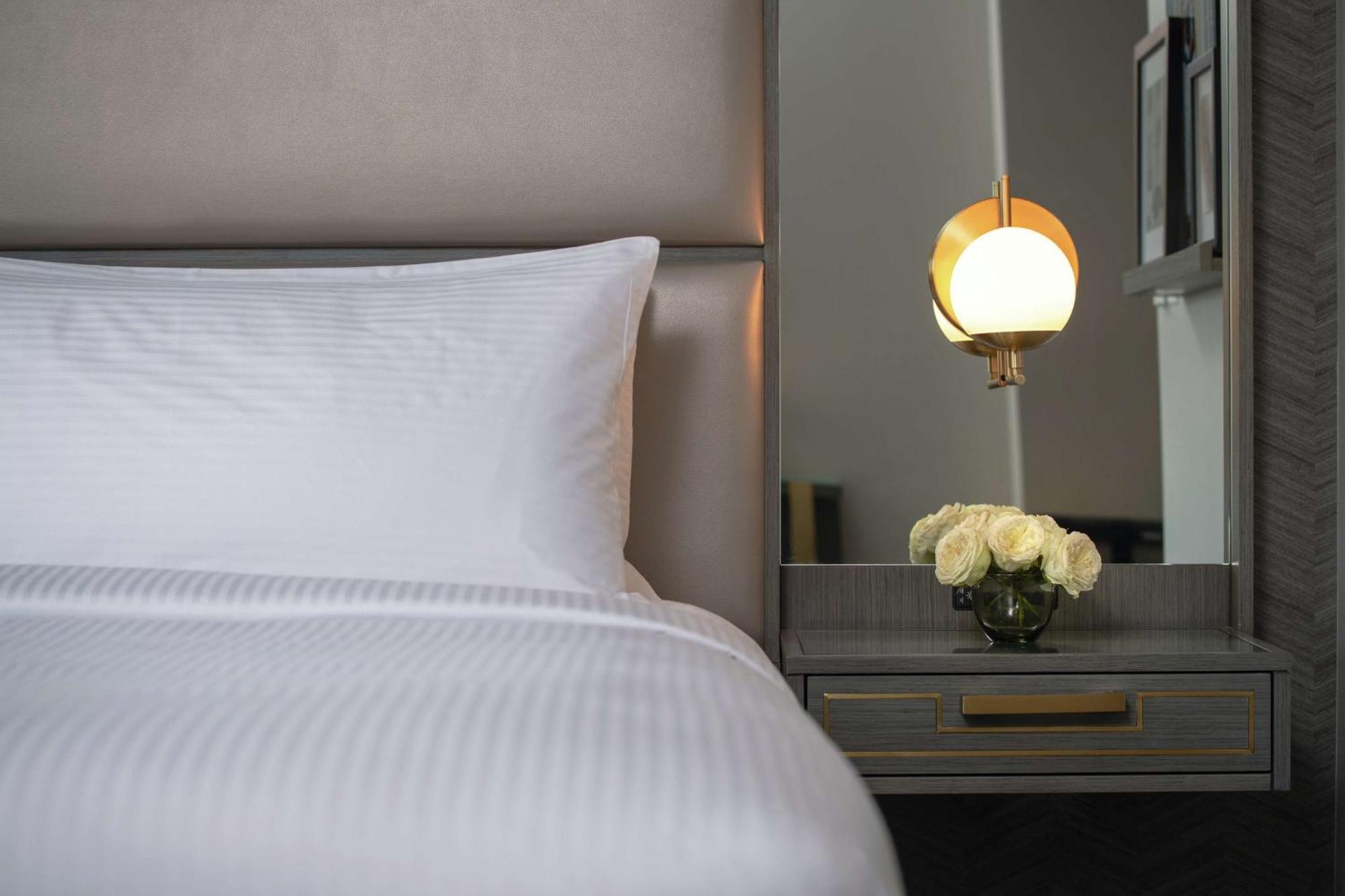 ทัลซา คลับ โฮเต็ล คูริโอ คอลเลคชั่น บาย ฮิลตัน Hotel ภายนอก รูปภาพ